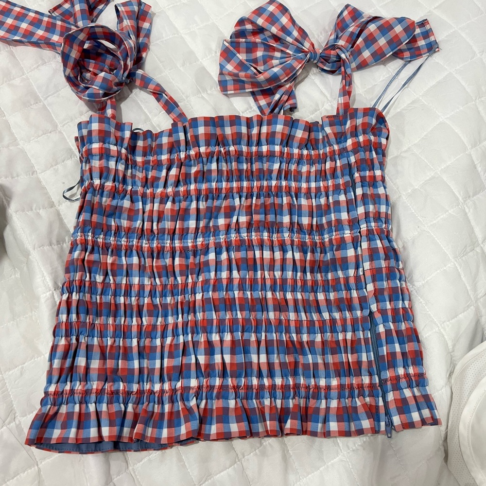 Cute red white and blue top
